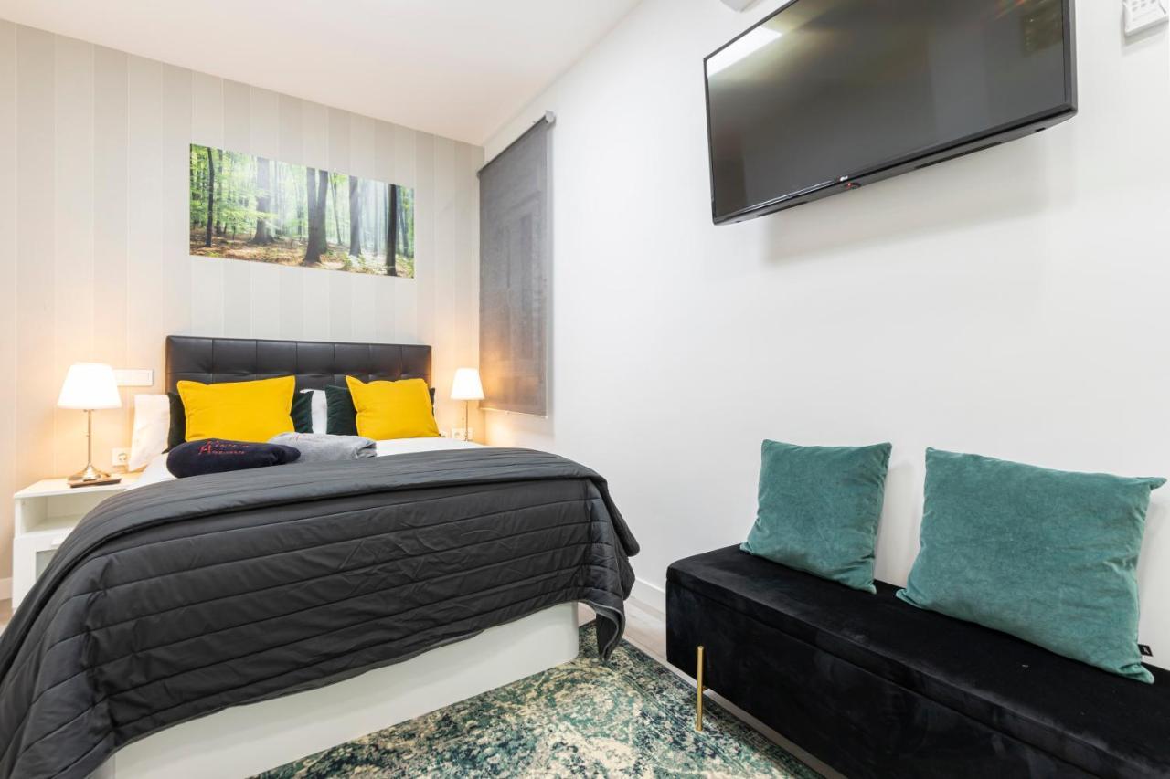 Madrid Rio Apartment Exterior foto