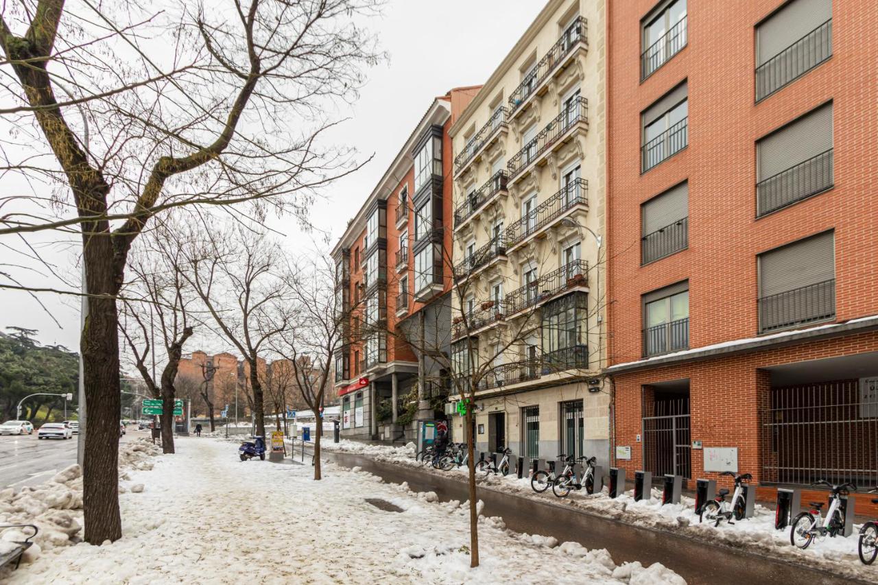 Madrid Rio Apartment Exterior foto